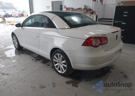 2010 Volkswagen Eos Komfort из США, поврежденный, VIN WVWBA7AH6AV019921